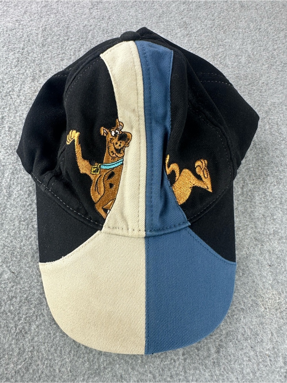 Vintage 2000 Scooby Doo Cartoon Network Panel Snapback Hat Embroidered Graphic